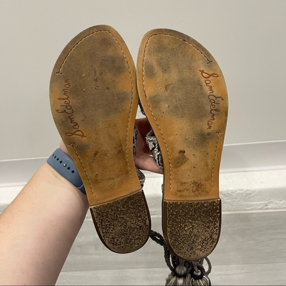 Sam Edelman Gretchen Gladiator Sandal Boho Tassels Embellished Wrap Around Ankle - Picture 5 of 11